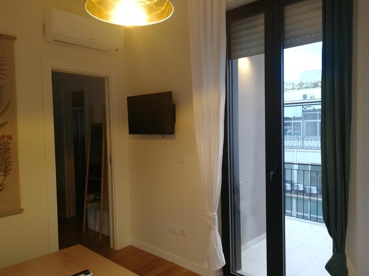Gatto Bianco Apartment Bari Buitenkant foto