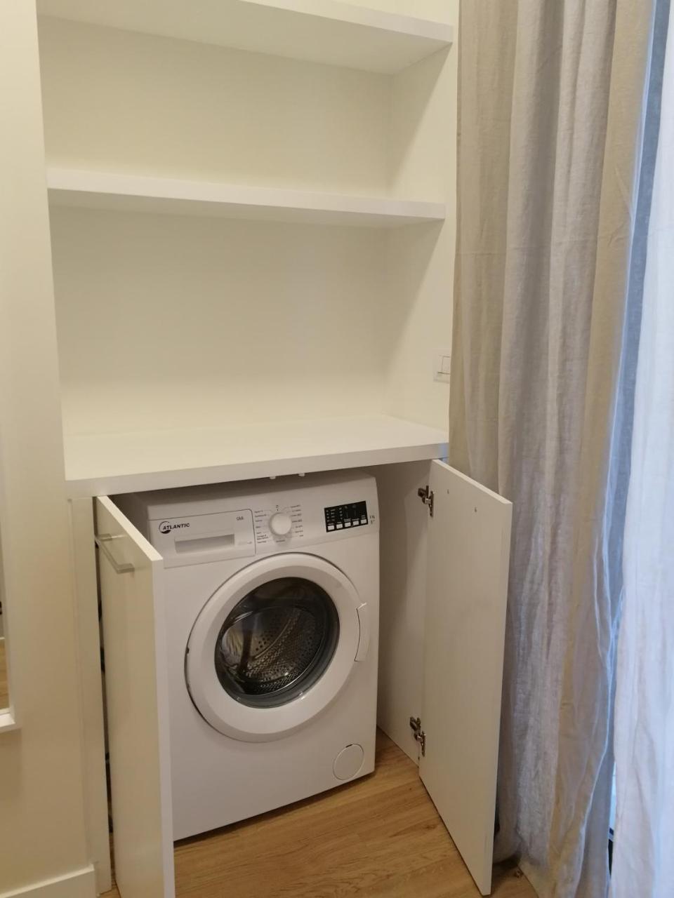 Gatto Bianco Apartment Bari Buitenkant foto